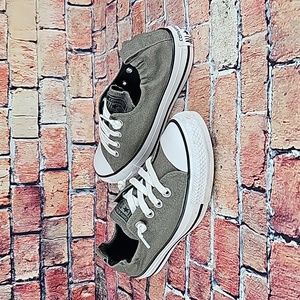 CONVERSE ALL-STAR CHUCK TAYLOR SCINCH BACK LOWTOP SHOES EUC